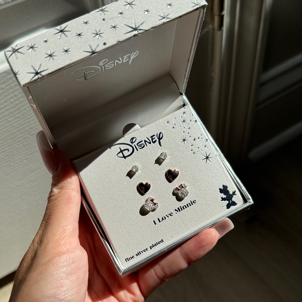 Disney Silver and Pink Minnie Mouse Earring Set- NEW